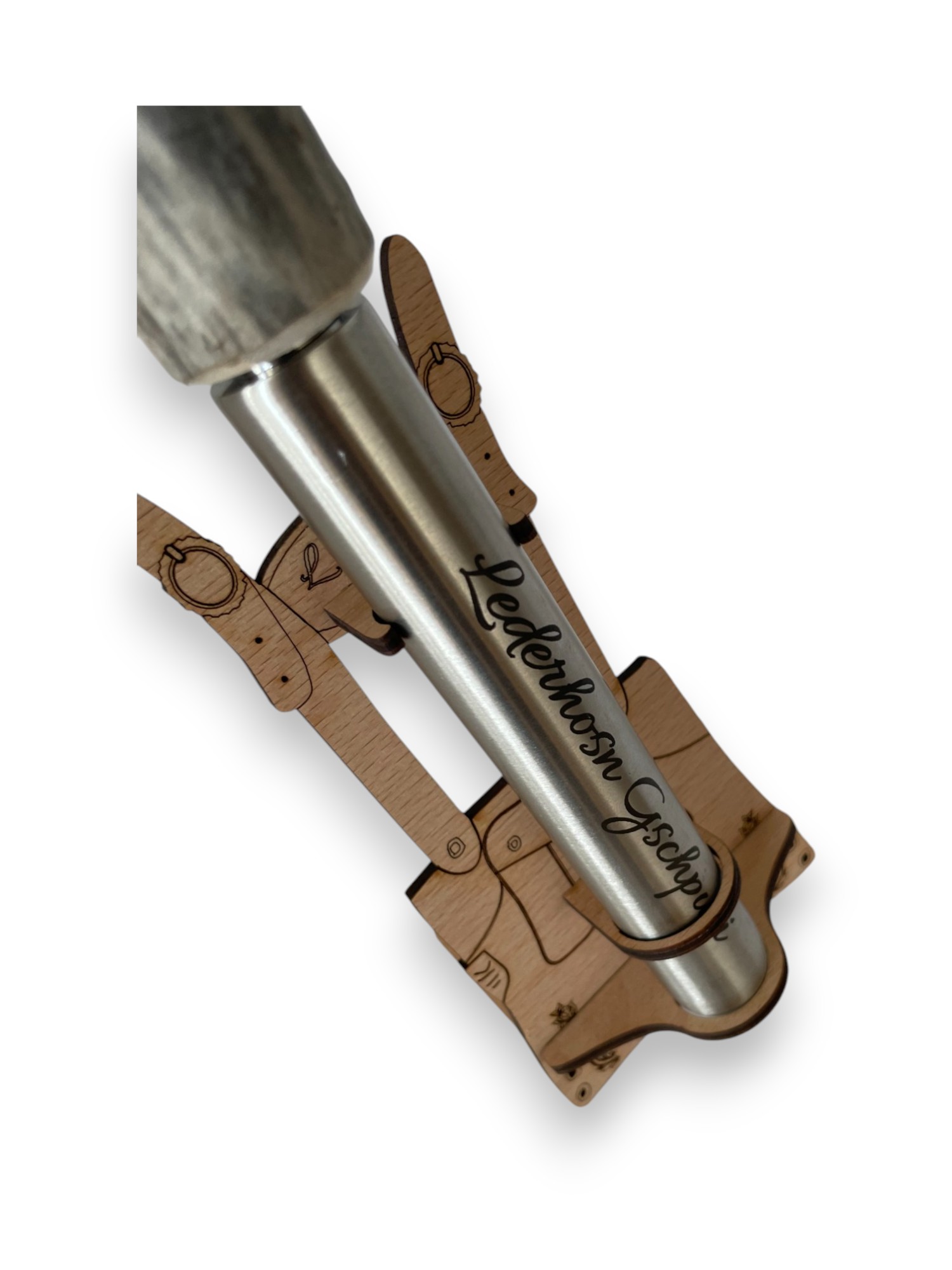 Personalisiertes Lederhosen Gschpusi in Holzständer - Flachmann für die Lederhose